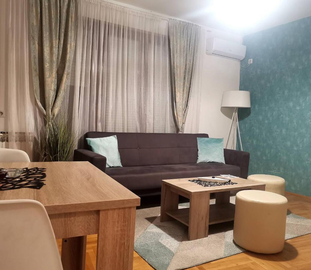 Appartement Max à Banja Luka Extérieur photo