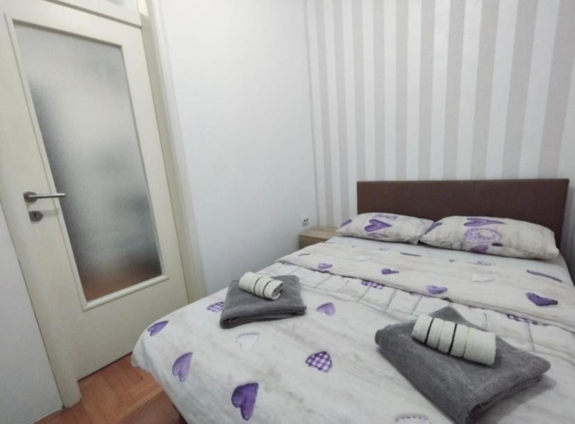 Appartement Max à Banja Luka Extérieur photo